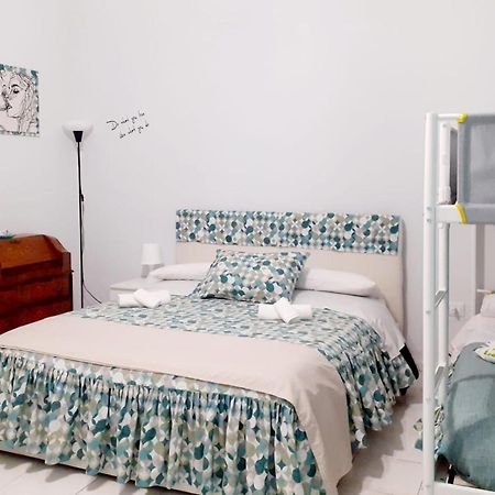 Dory'S Room Camera Nel Cuore Di Napoli Εξωτερικό φωτογραφία