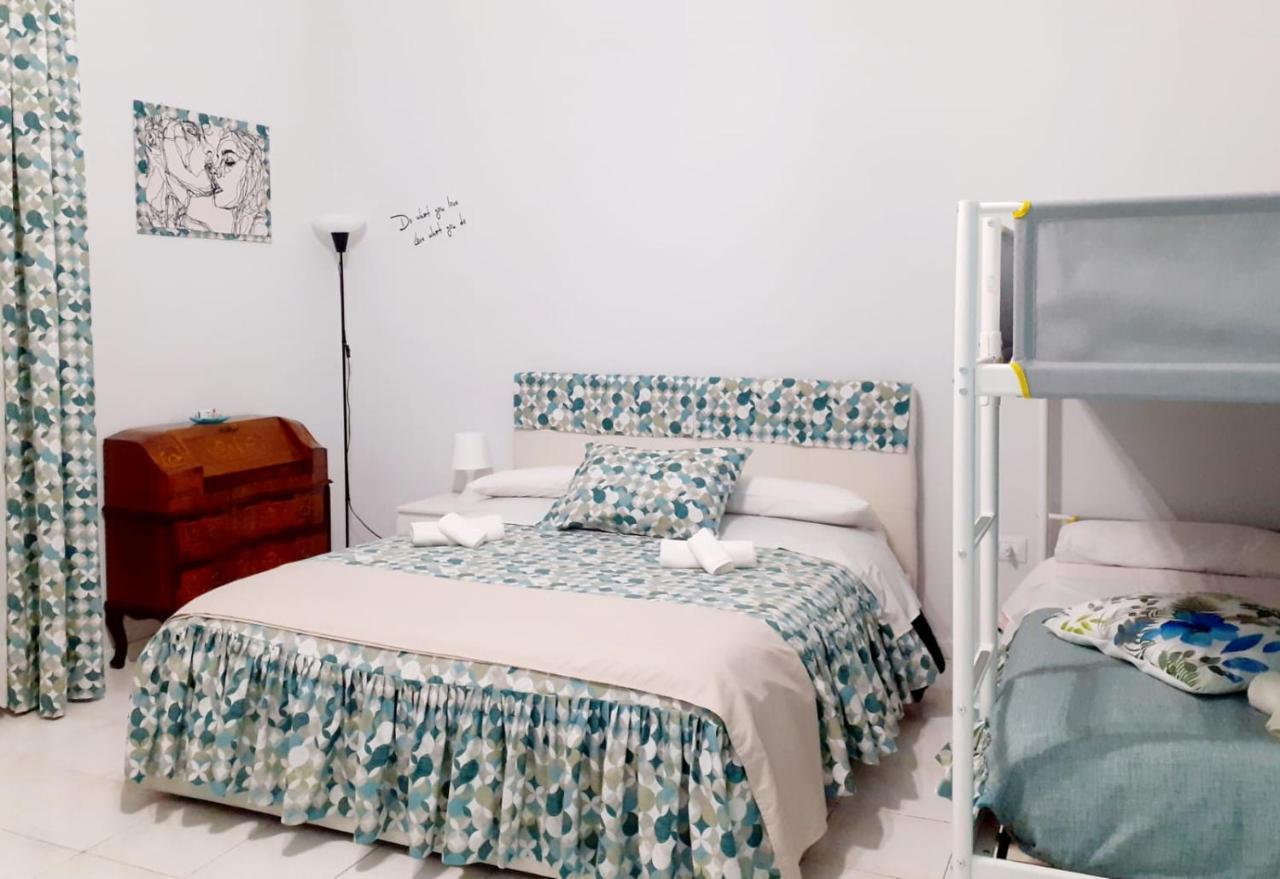Dory'S Room Camera Nel Cuore Di Napoli Εξωτερικό φωτογραφία
